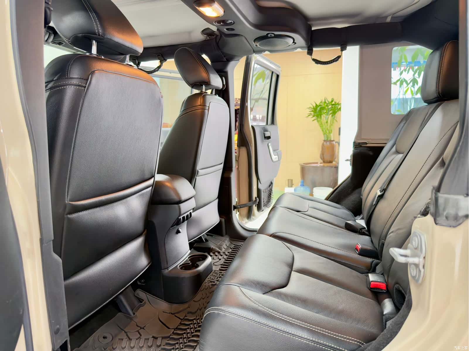 Jeep Wrangler, 2016 6