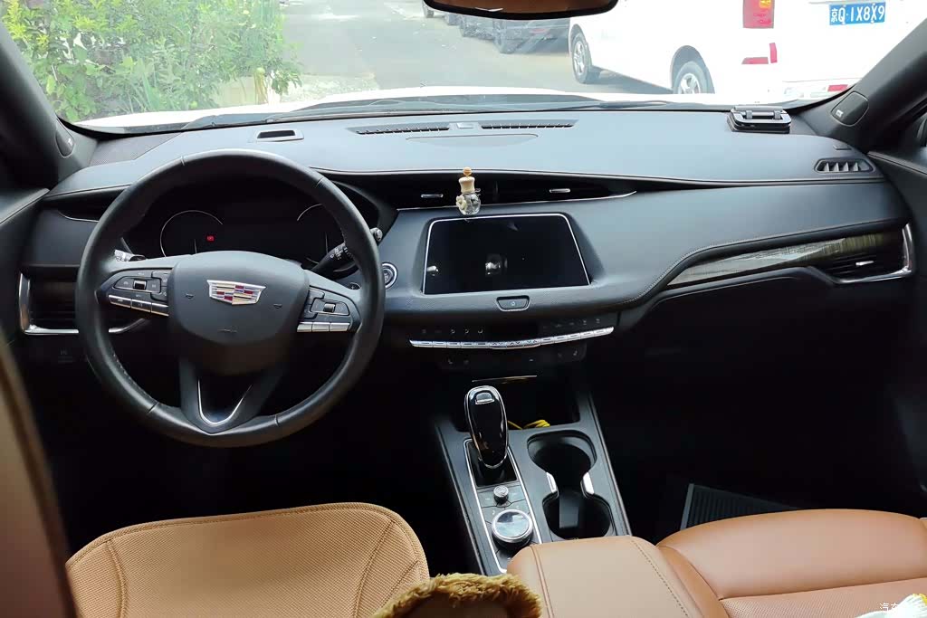 Cadillac XT4, 2022 12