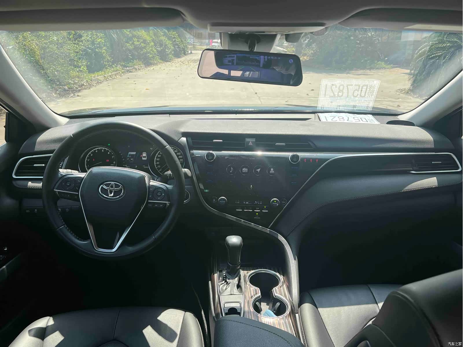 Toyota Camry, 2020 9