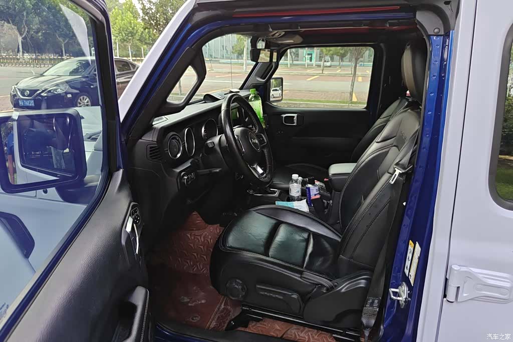 Jeep Wrangler, 2018 9