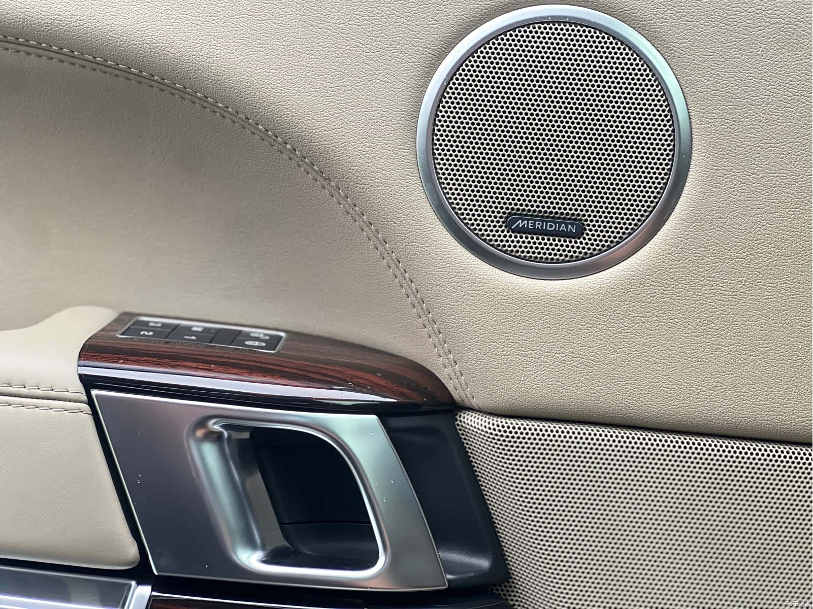 Land Rover Range Rover, 2019 17