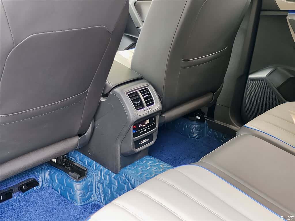 Volkswagen Tayron, 2023 9