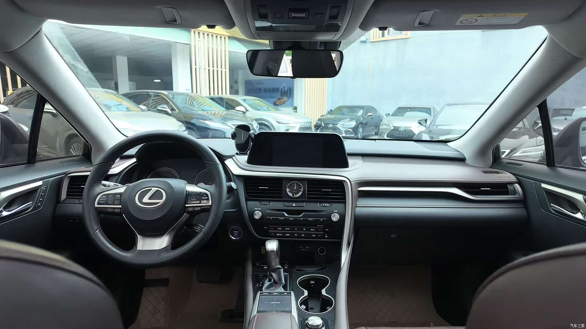Lexus RX, 2021 8