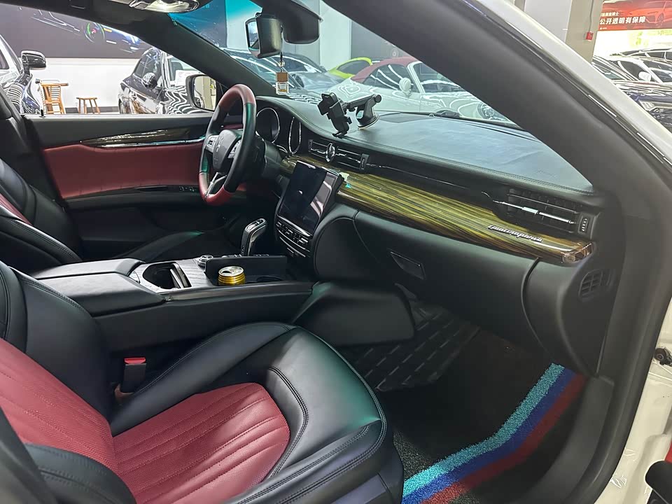 Maserati President