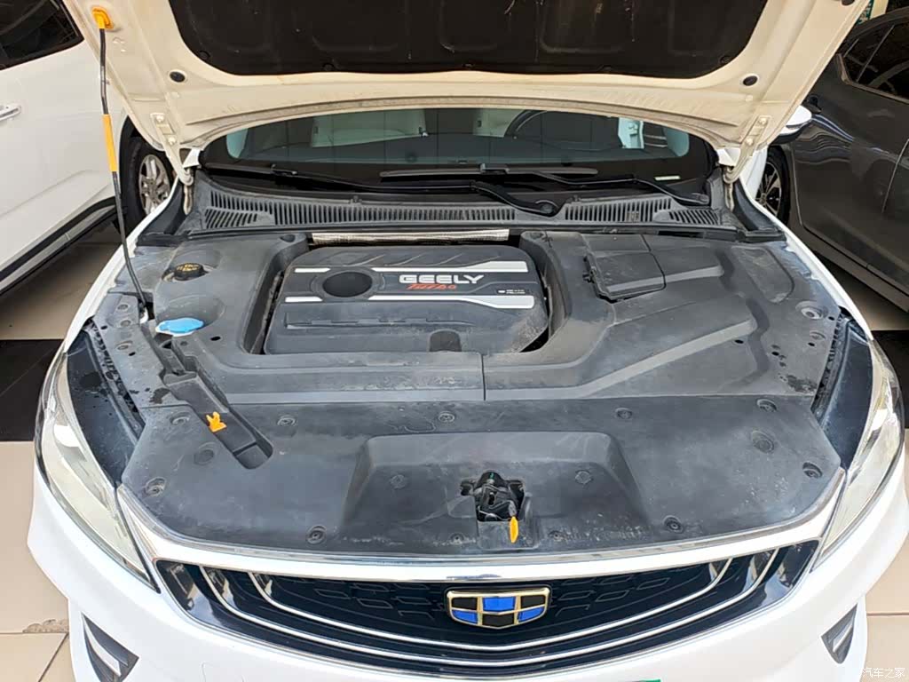 Geely Binray, 2018 20