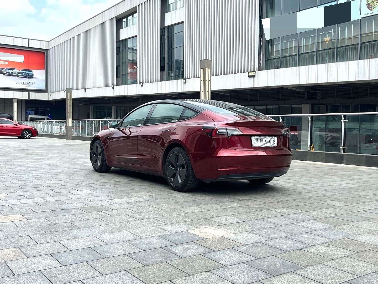 Tesla Model 3, 2021 7