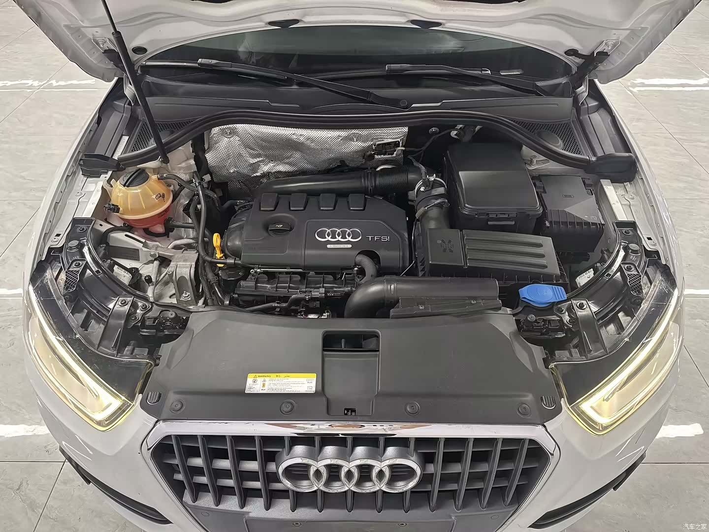 Audi Q3, 2015 16