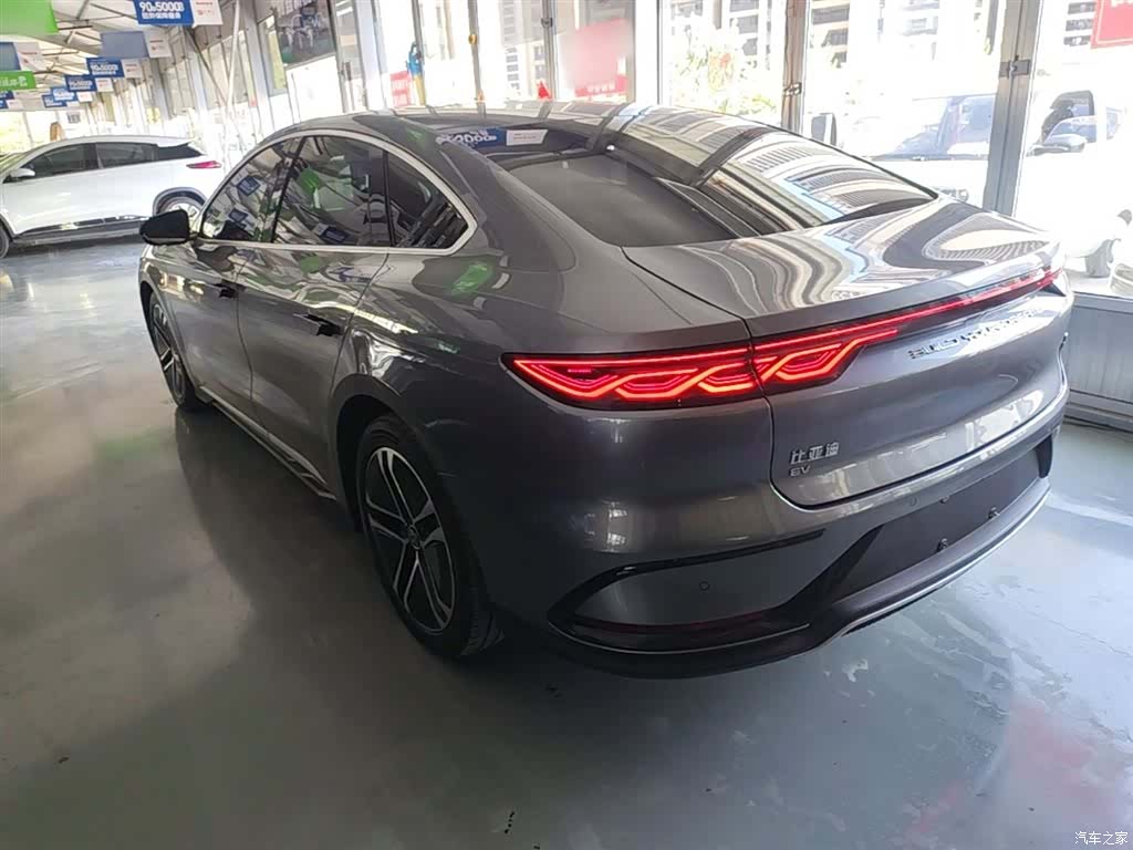 BYD Han, 2023 все фото