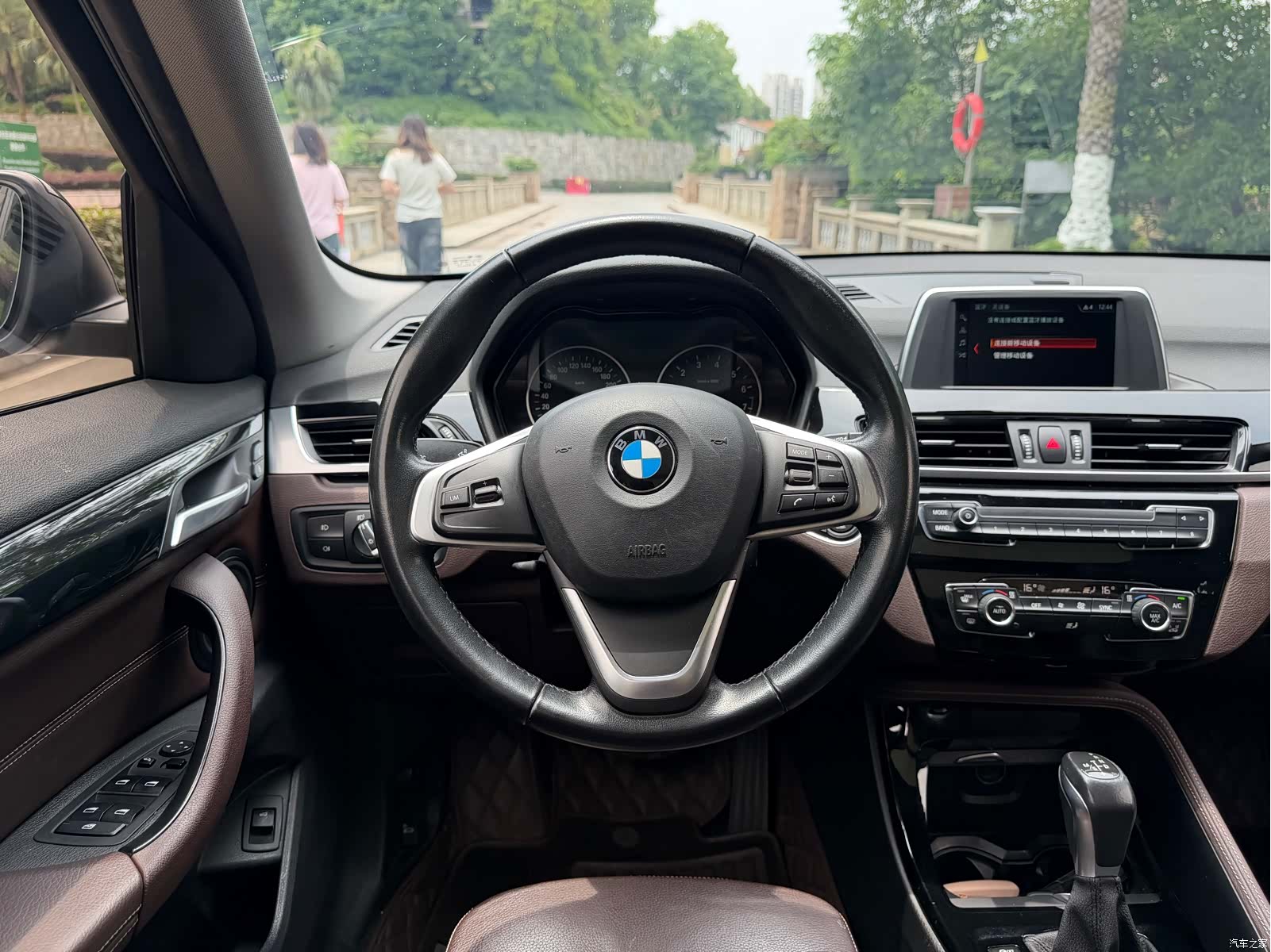 BMW X1, 2018 11