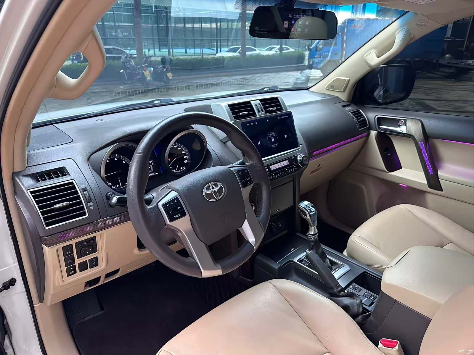Toyota Prado, 2017 10
