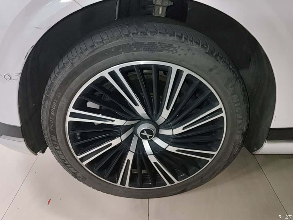 Xpeng G9, 2023 23