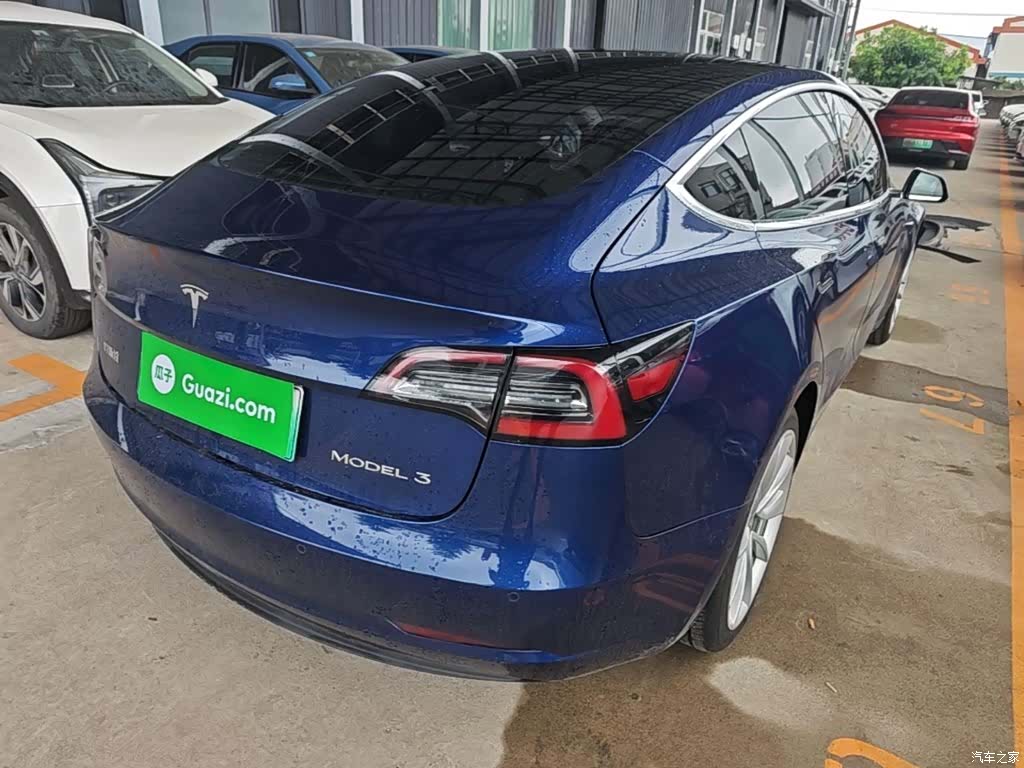 Tesla Model 3, 2020 7