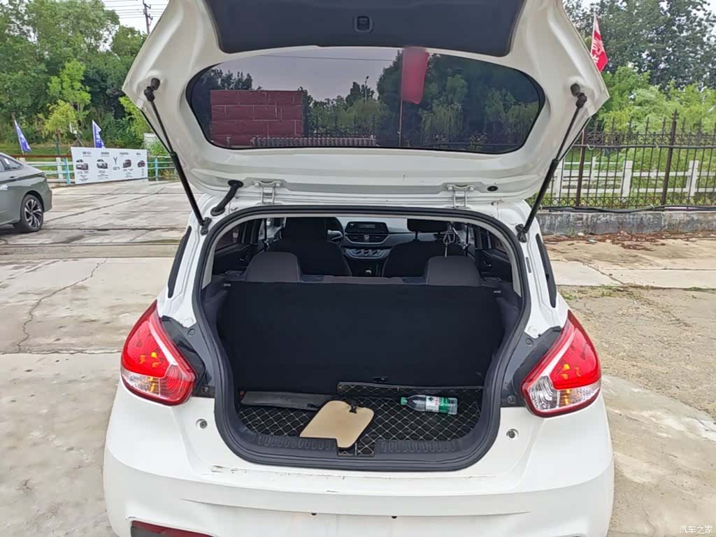 Wuling 310, 2020 19