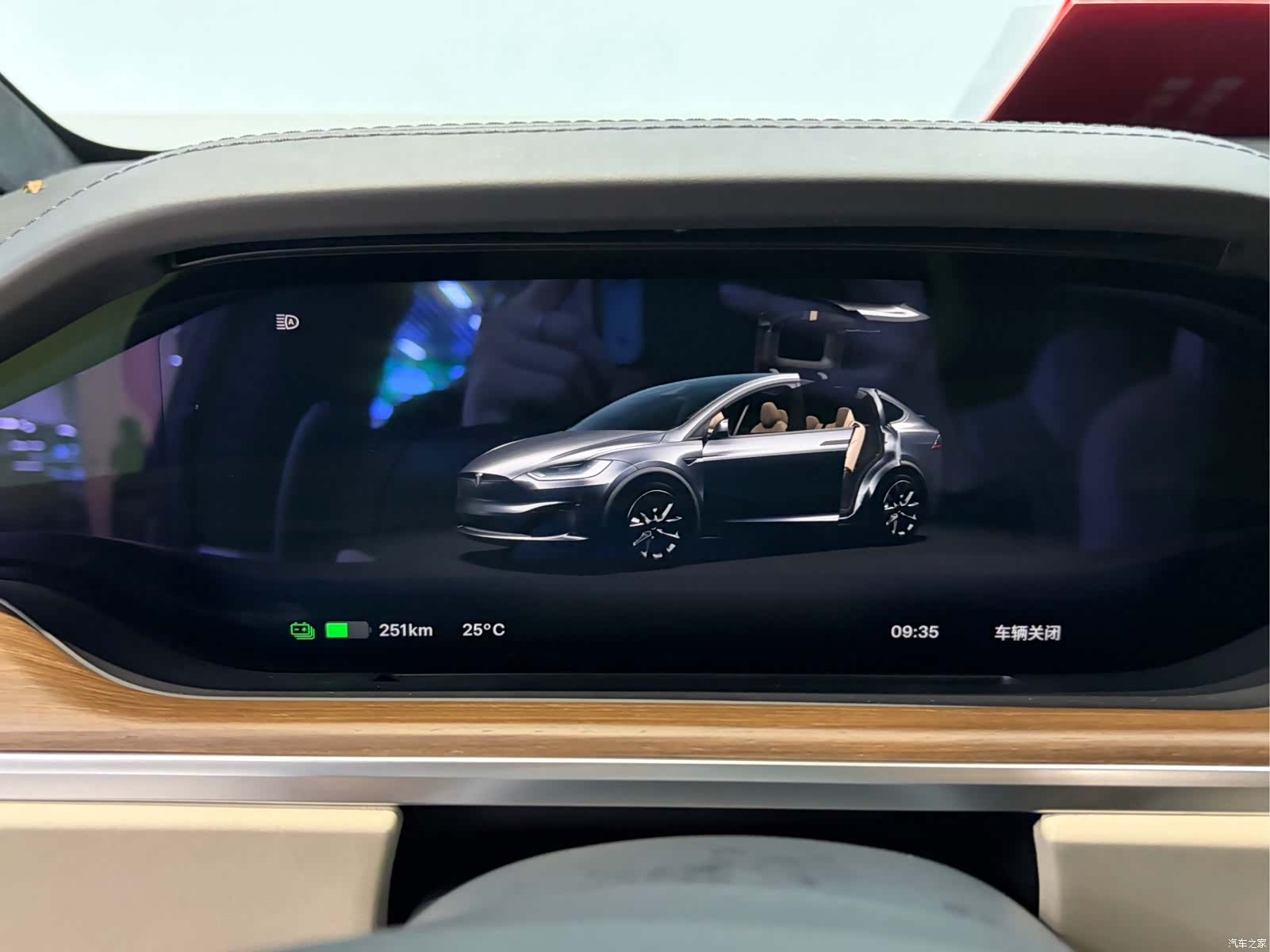 Tesla Model X, 2023 18