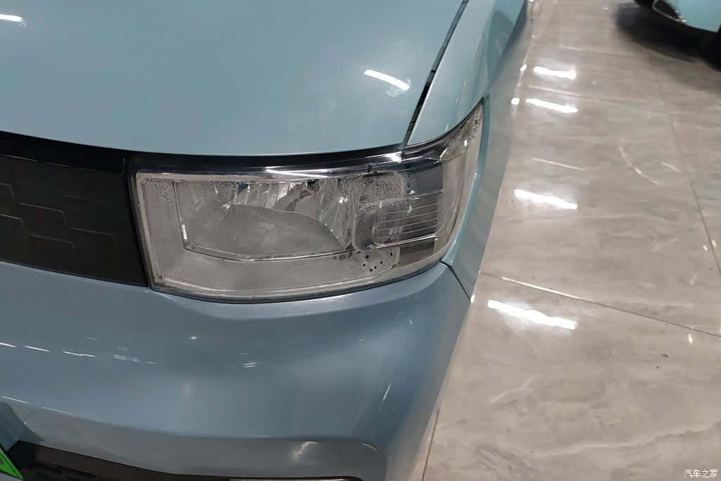 Wuling MINIEV, 2021 все фото