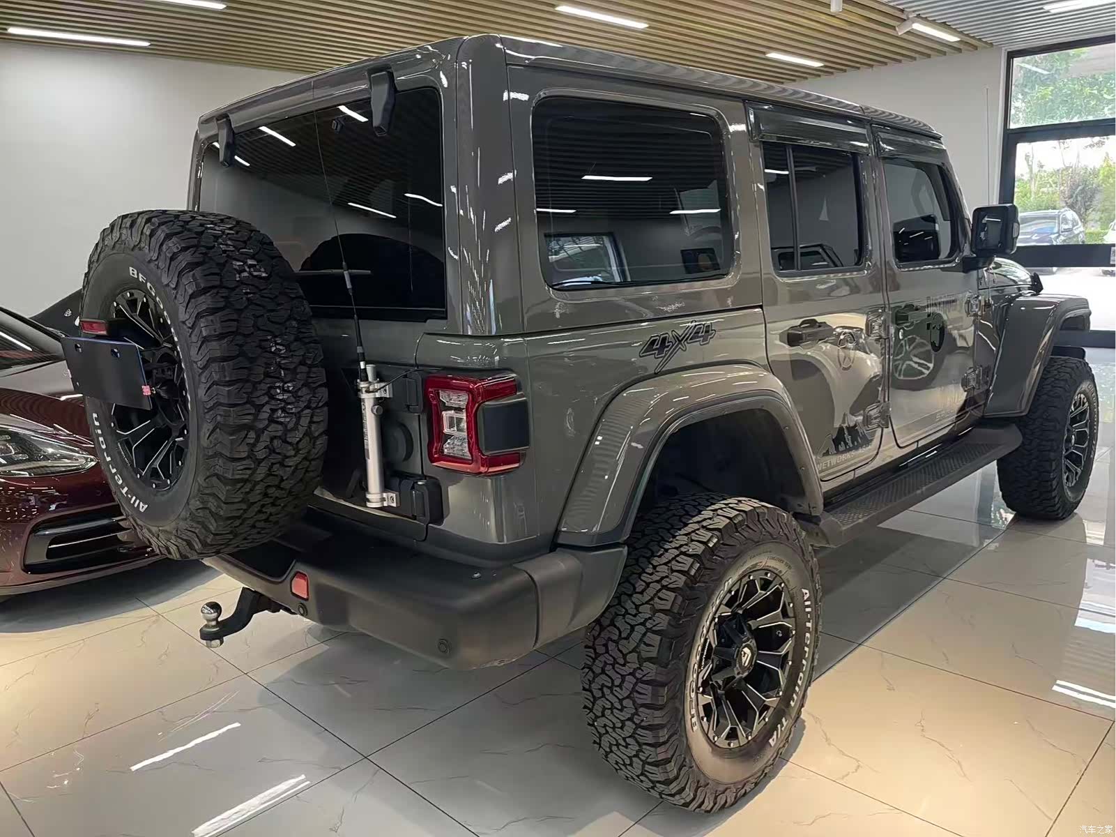 Jeep Wrangler, 2021 4