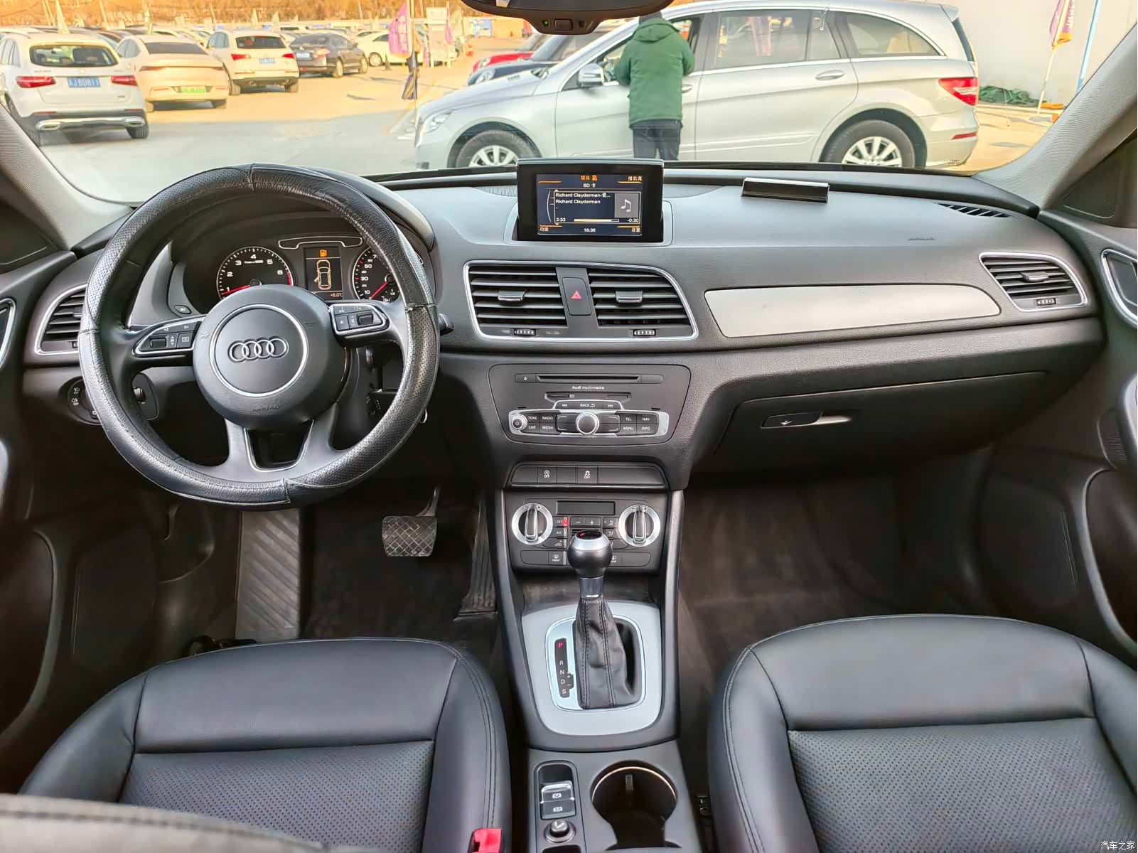 Audi Q3, 2015 11