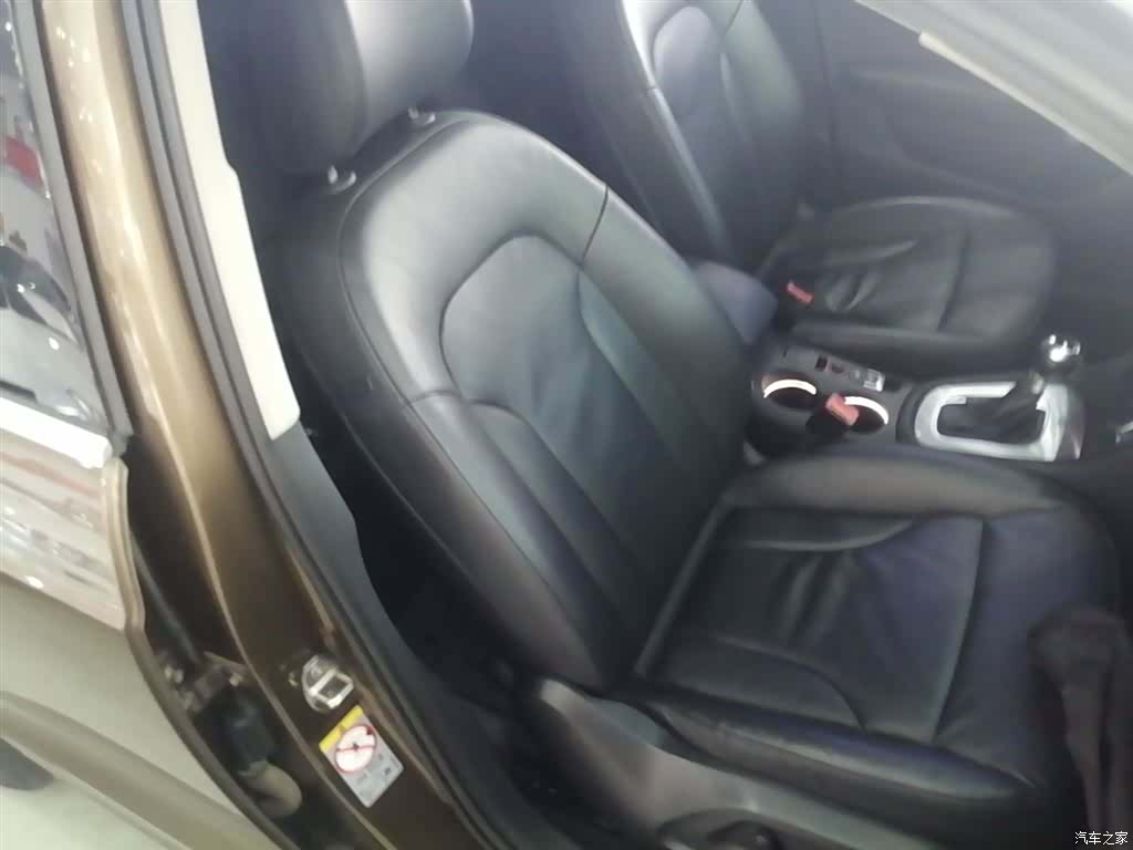 Audi Q3, 2015 25