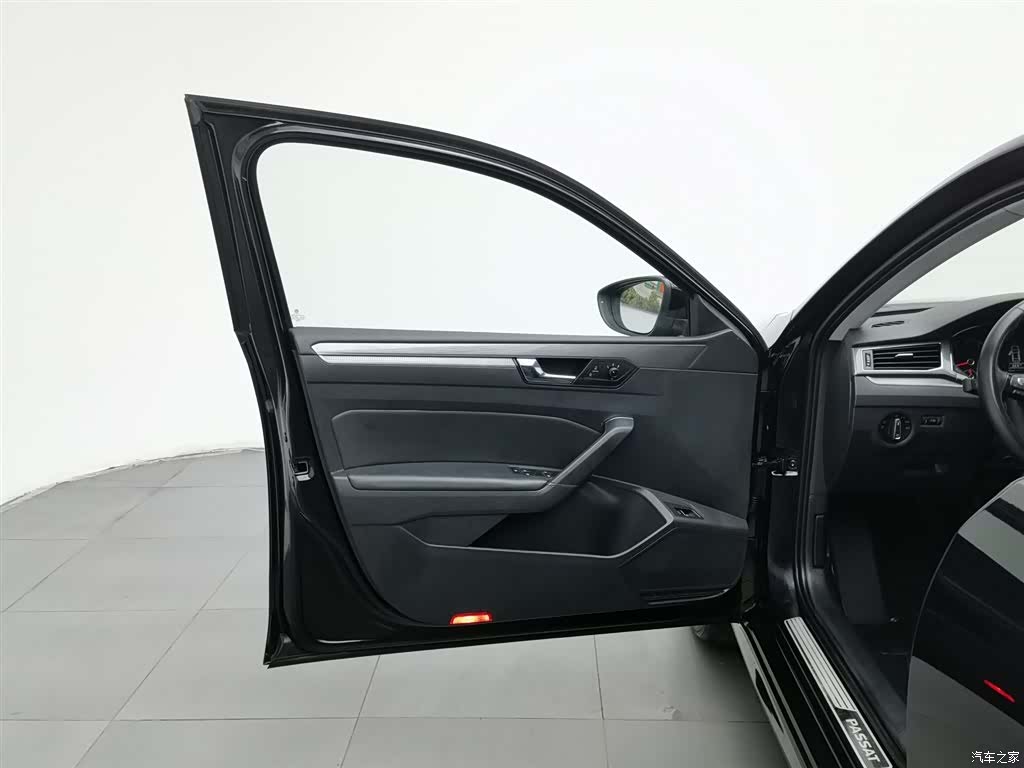 Volkswagen Passat, 2019 8