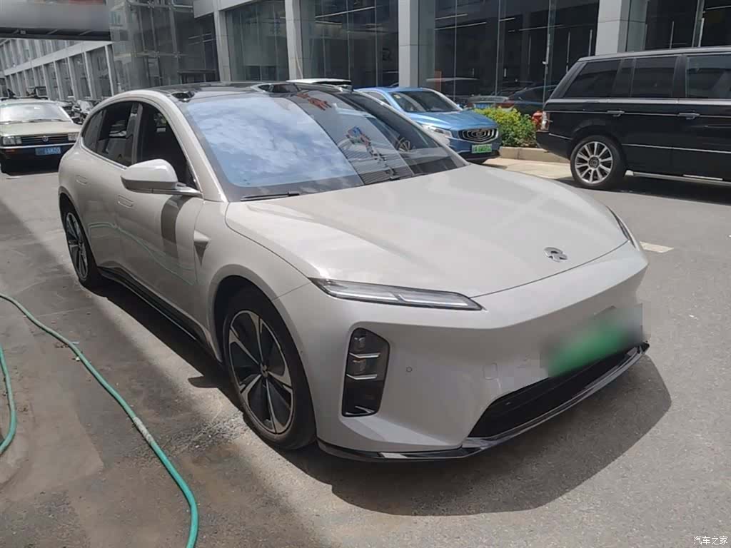 NIO ET5, 2025 4