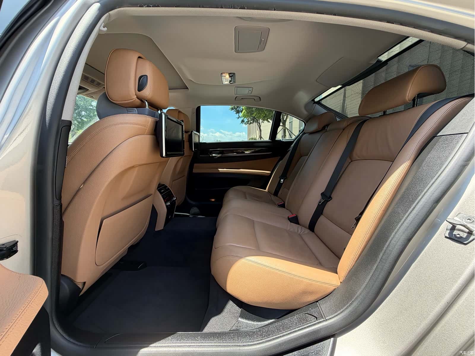 BMW 7 Series, 2015 13