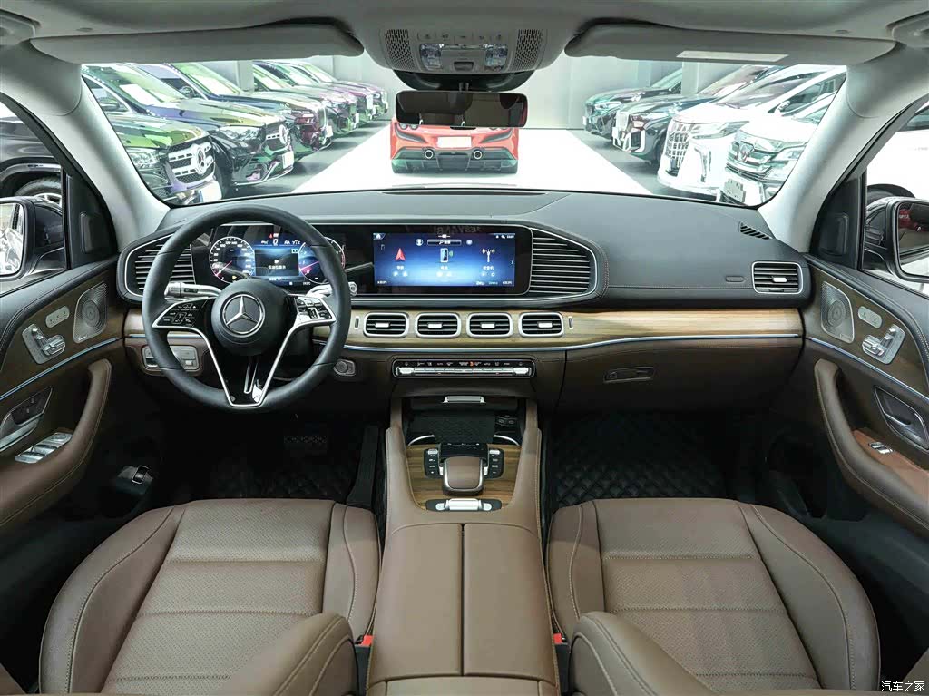 Mercedes-Benz GLE, 2024 6