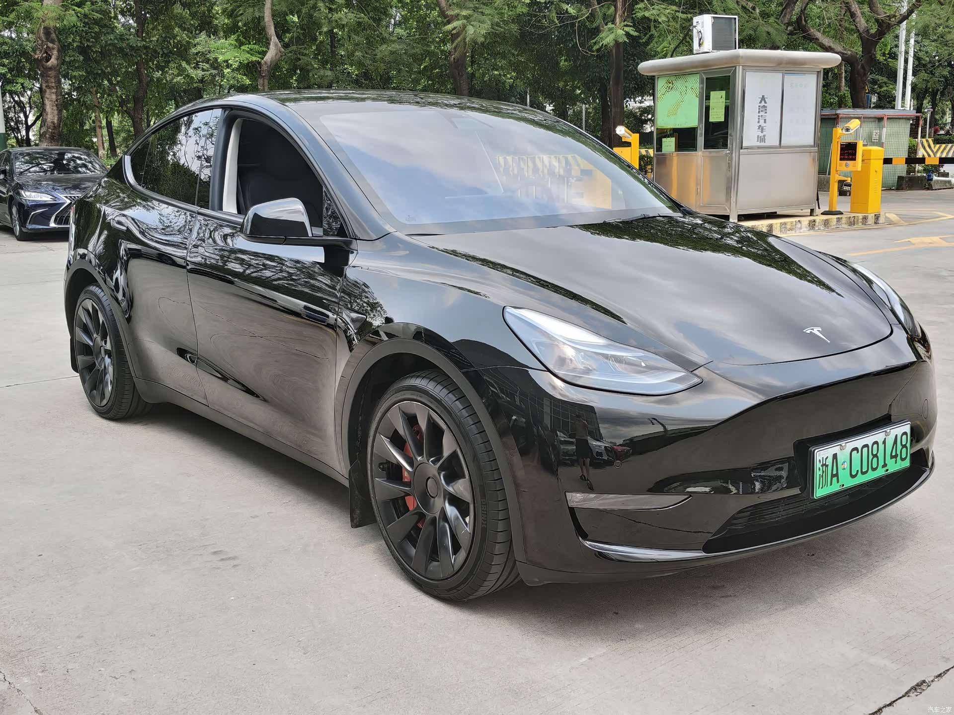 Tesla Model Y, 2021 13
