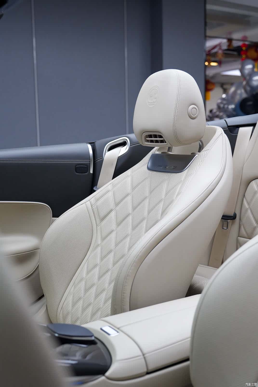 Mercedes-Benz SL, 2026 15