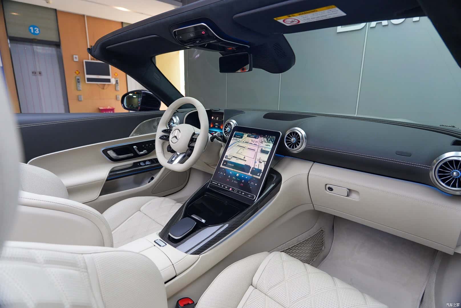 Mercedes-Benz SL, 2026 10