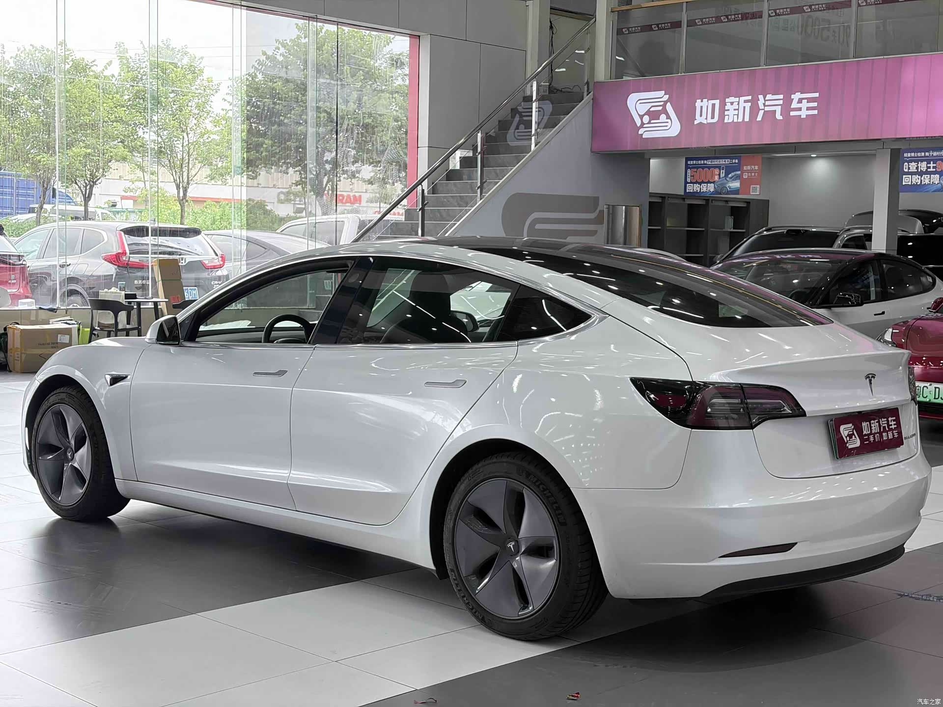 Tesla Model 3, 2019 6