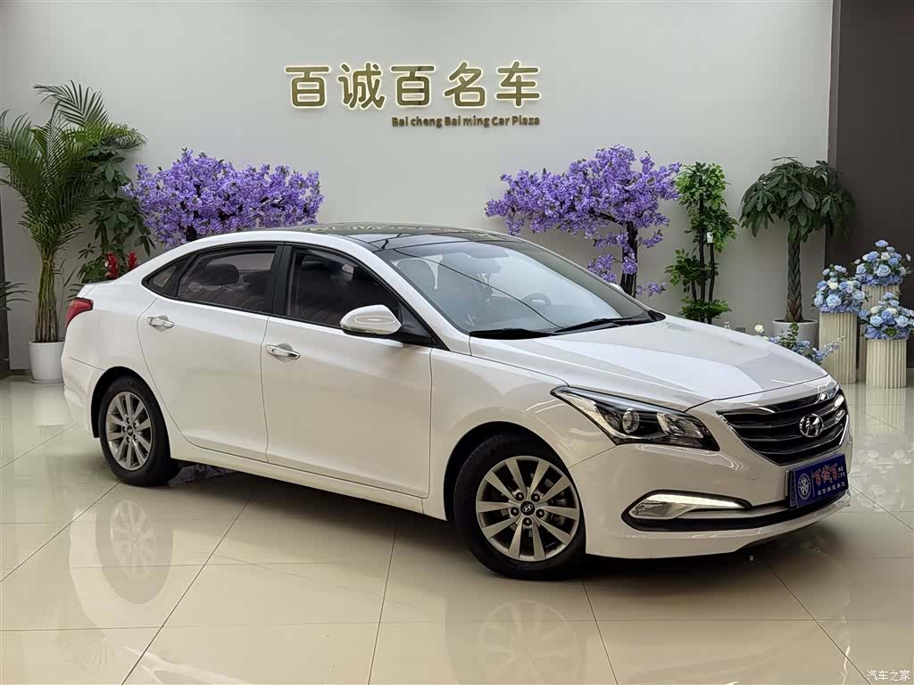 Hyundai GLS, 2015 4