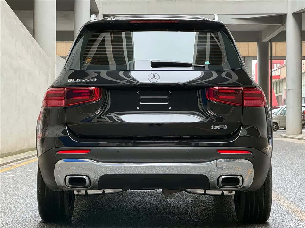 Mercedes-Benz GLB, 2025 4