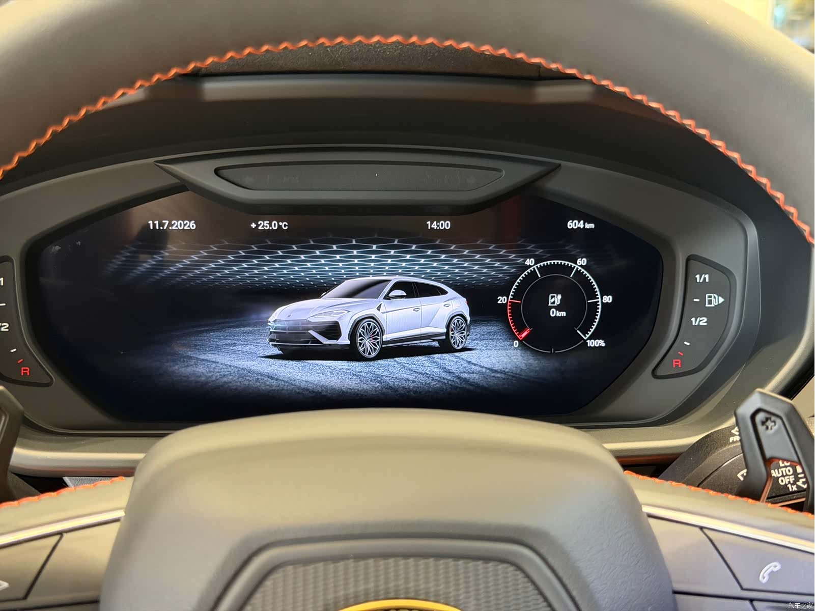 Lamborghini Urus, 2025 6