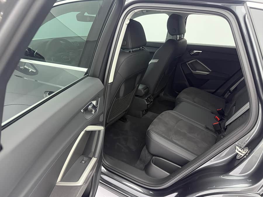 Audi Q3 2022, фото 15
