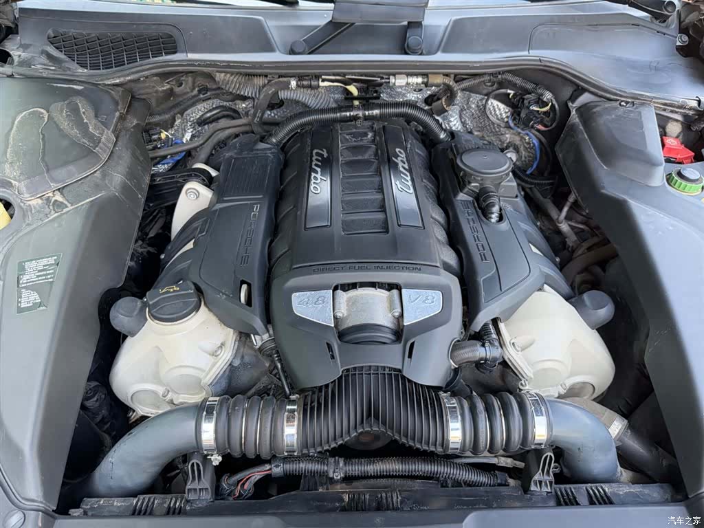 Porsche Cayenne, 2011 10