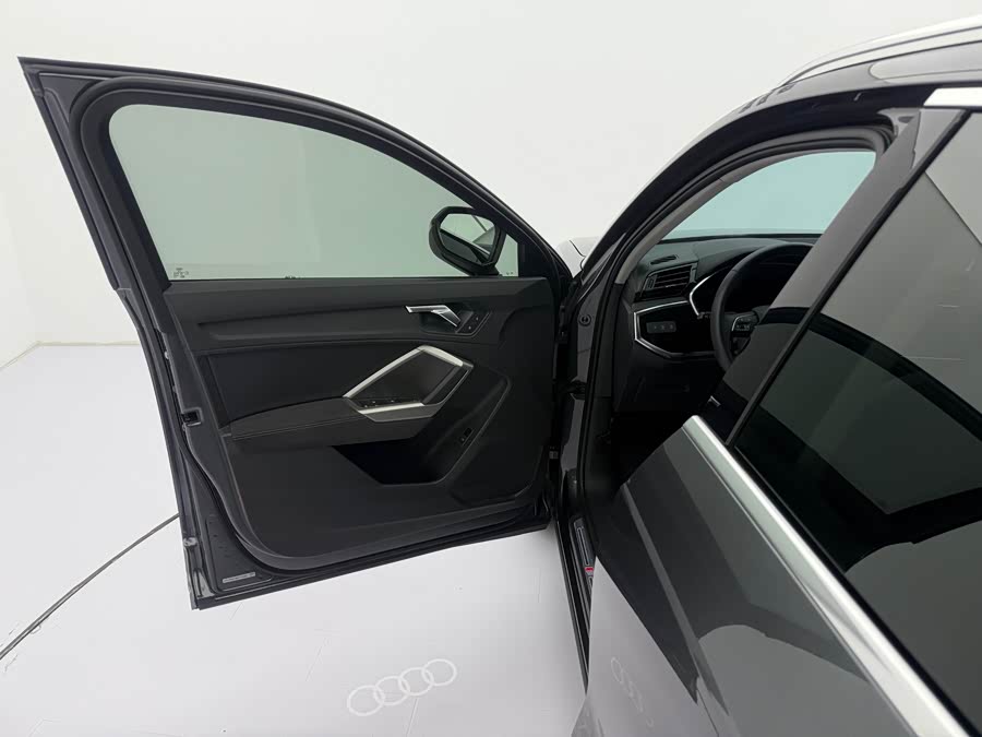 Audi Q3 2022, фото 21