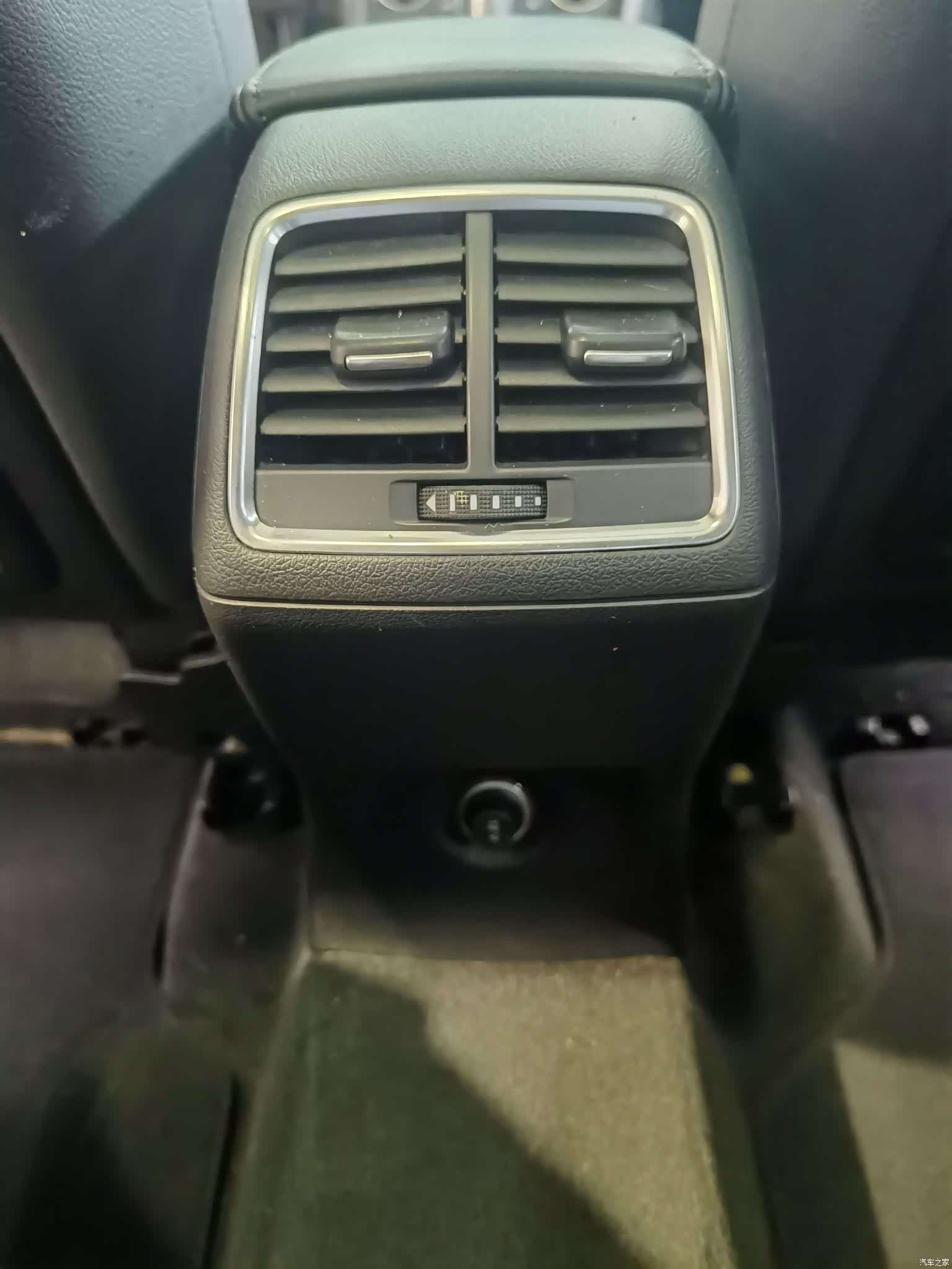 Audi Q3, 2018 8