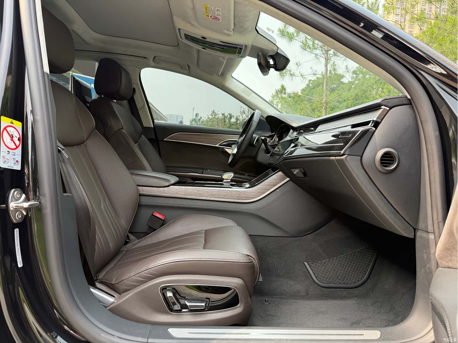 Audi A8L, 2019 8