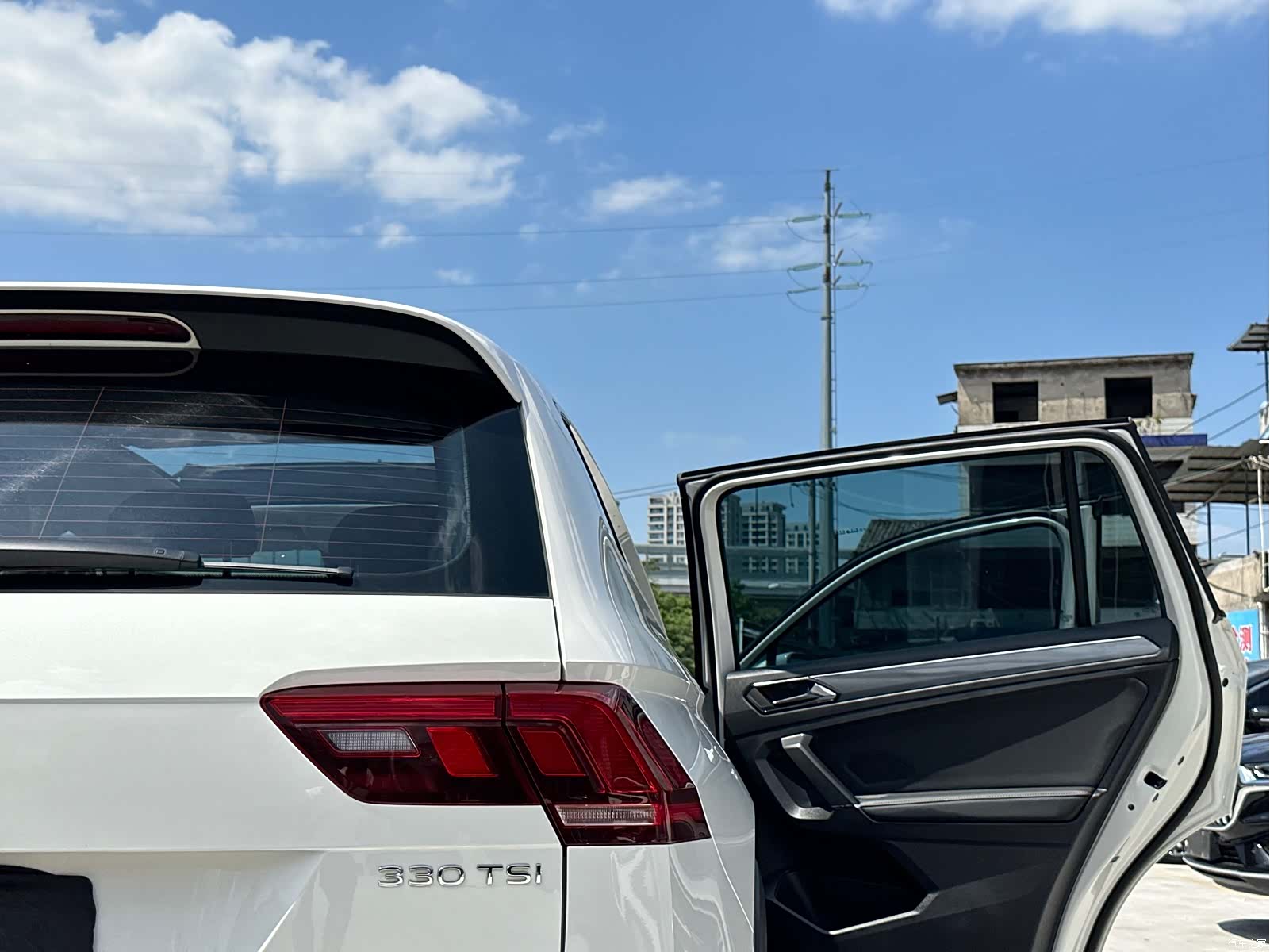 Volkswagen Tiguan L, 2021 21