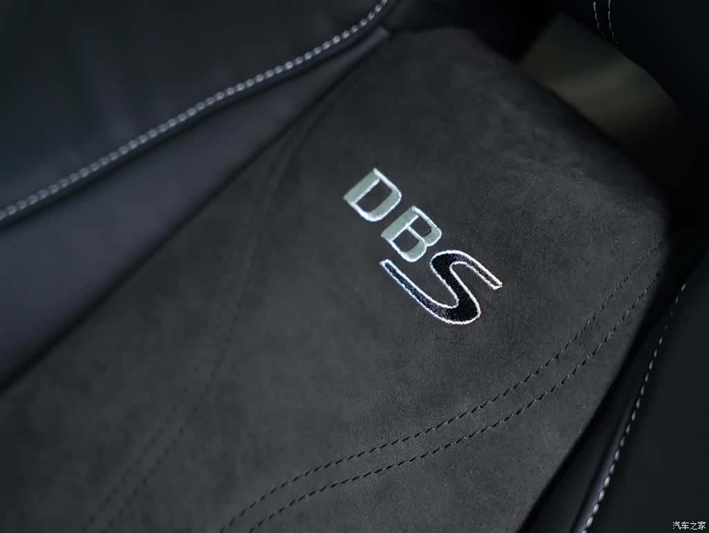 Aston Martin DBS, 2010 35
