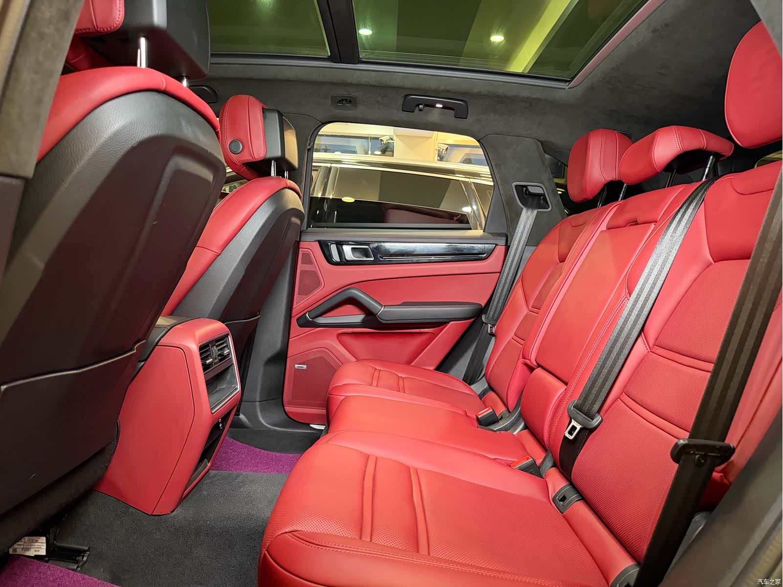 Porsche Cayenne, 2022 12