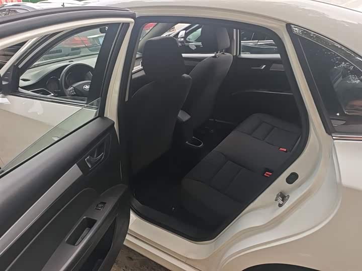 Bestune B30 2016 1.6L АКПП Люкс