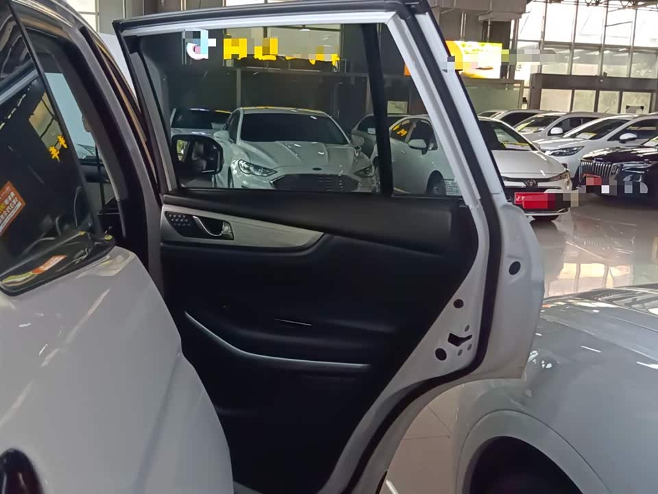 Changan CS75