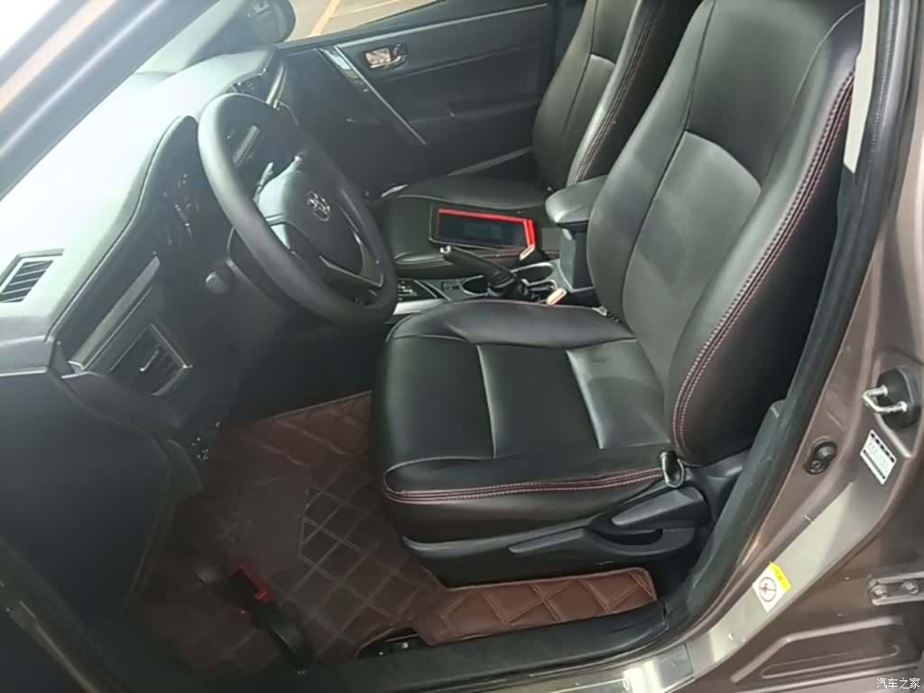 Toyota Corolla, 2015 15