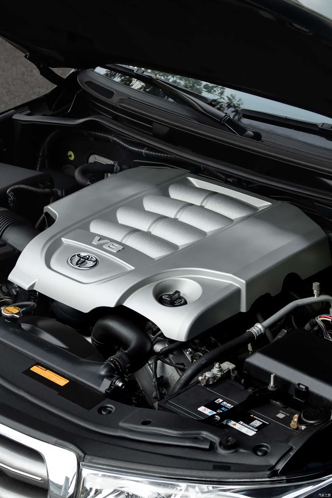 Toyota Land Cruiser, 2011 11