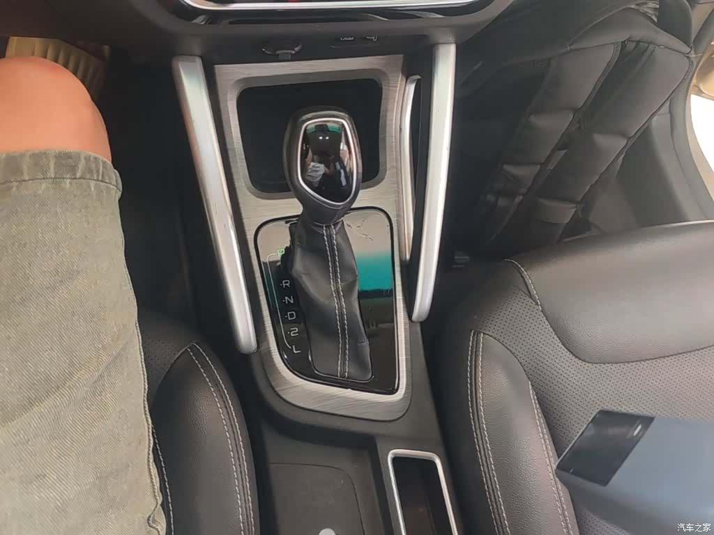Geely X3, 2019 14