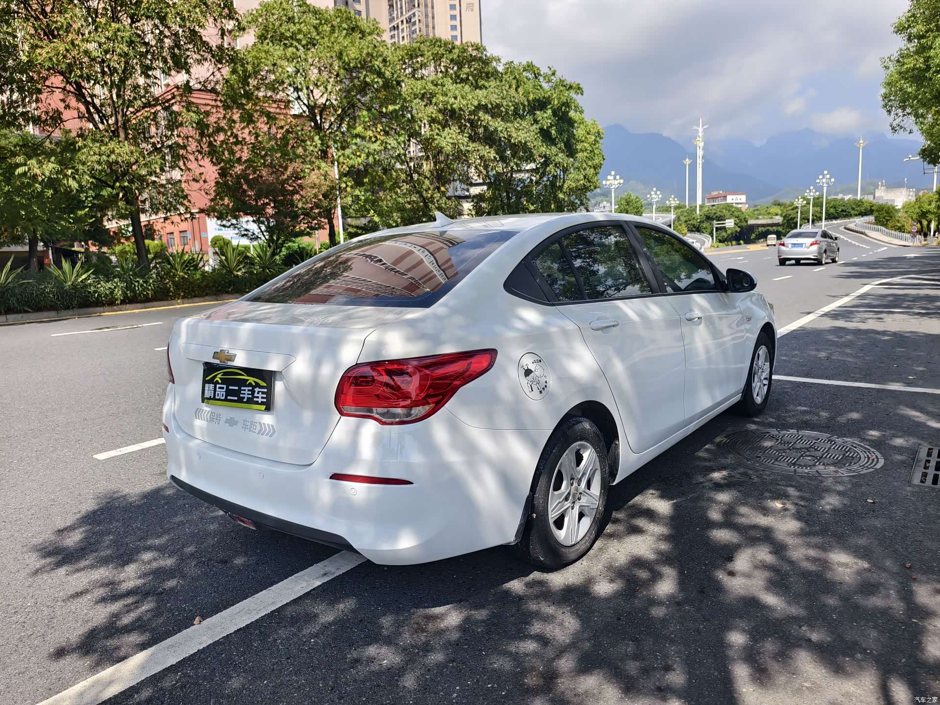 Chevrolet 320, 2019 6