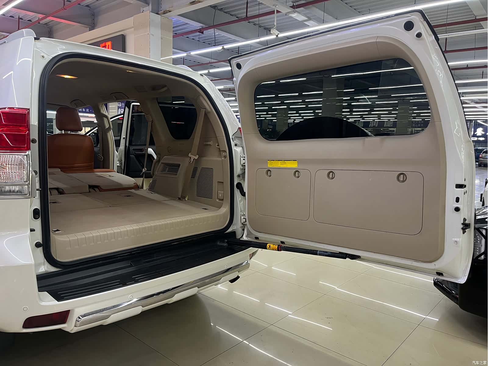 Toyota Prado, 2013 7