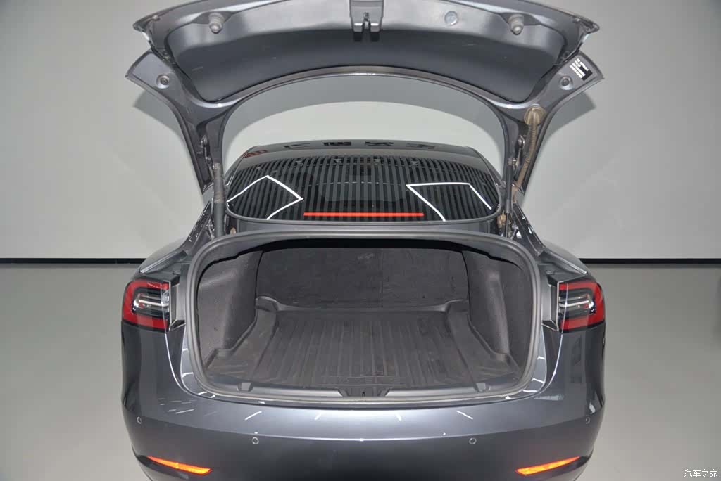 Tesla Model 3, 2021 20