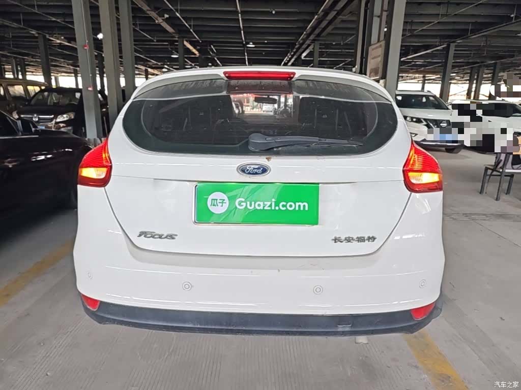Ford Focus, 2015 6
